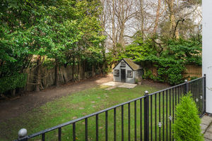 Photo 28- click for photo gallery